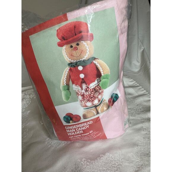NIB Grandma Core Ginger Chef Candy Holder by Felt Street Craft Kits - Picture 3 of 3